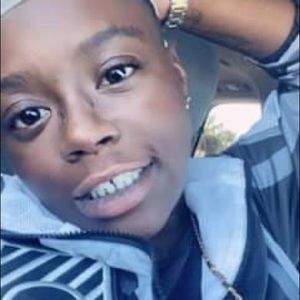 Meet your Posher, Lea